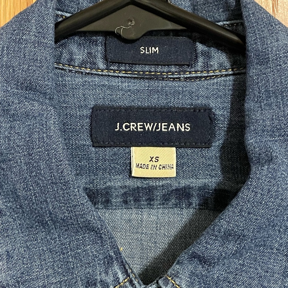 Men’s J. Crew Blue Denim Shirt - Picture 3 of 3